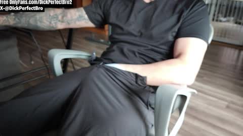 sunny valentine online show from 02-21-26, 02:40