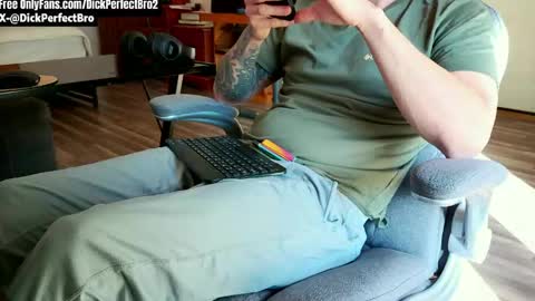 Snapshot of sunny_valentine chatting on 04-17-26, 01:14 sunny valentine online show from 04-17-26, 01:14