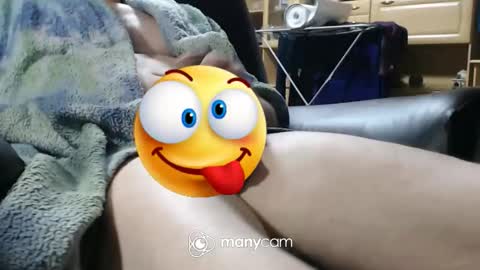 Snapshot of sunnybigboy88 chatting on 01-19-26, 01:15 sven online show from 01-19-26, 01:15