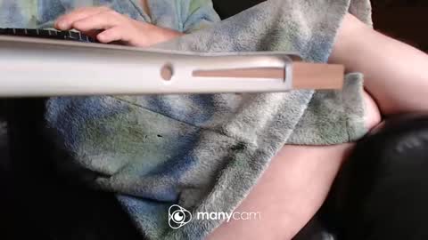 Snapshot of sunnybigboy88 chatting on 02-11-26, 10:20 sven online show from 02-11-26, 10:20