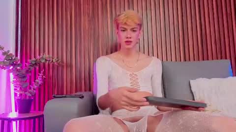 SUNNY online show from 07-19-26, 06:28