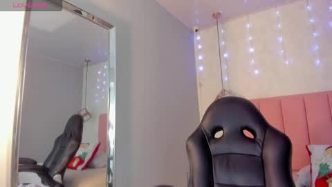  S U N N Y online show from 12-17-25, 12:33