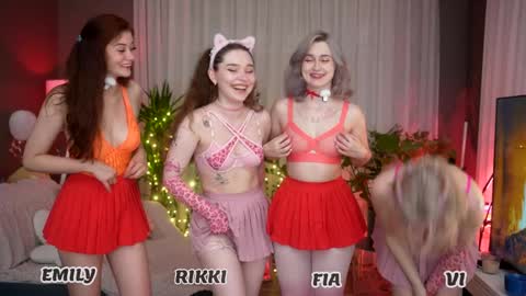 Fia  -  TG -  Mia -  Alice -  online show from 09-22-25, 12:01