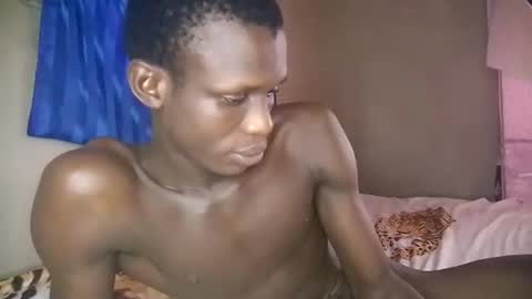 Sunnyblack2 online show from 03-12-25, 09:34