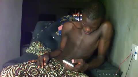 Sunnyblack2 online show from 11-30-25, 09:24