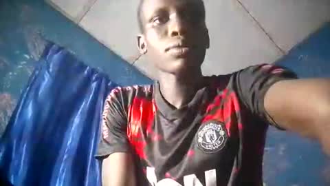 Sunnyblack2 online show from 04-11-26, 09:24