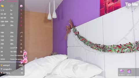      online show from 02-03-25, 03:06