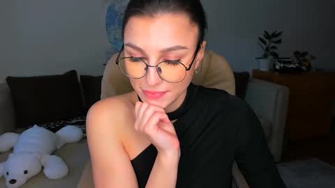 Snapshot of sunsetwithava chatting on 02-09-25, 05:08 sunsetwithava online show from 02-09-25, 05:08