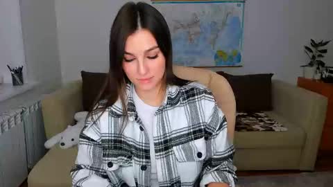 Snapshot of sunsetwithava chatting on 02-17-25, 03:15 sunsetwithava online show from 02-17-25, 03:15