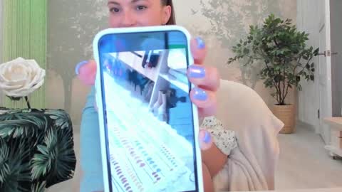 Eva  online show from 03-02-25, 05:58