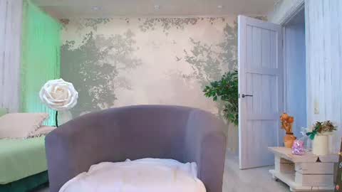 Eva  online show from 06-29-26, 04:30