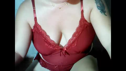 sunshine_38 online show from 11-03-25, 09:32