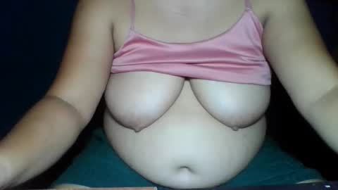 Snapshot of sunshine_789 chatting on 05-07-26, 07:52 sunshine_789 online show from 05-07-26, 07:52