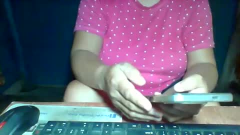 Snapshot of sunshine_789 chatting on 05-10-26, 08:36 sunshine_789 online show from 05-10-26, 08:36