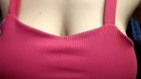 Snapshot of sunshine_days chatting on 03-07-25, 12:15 Annie online show from 03-07-25, 12:15