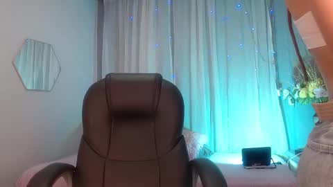 Sunshine  online show from 12-18-24, 11:56