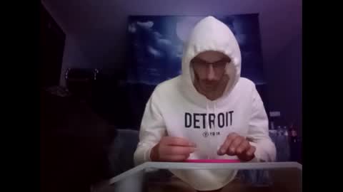 Snapshot of super_dave88 chatting on 01-09-25, 10:41 Super dave88 online show from 01-09-25, 10:41