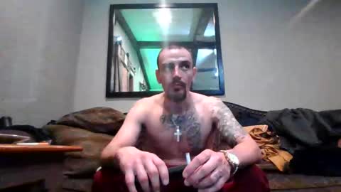 Snapshot of superd512 chatting on 12-04-24, 02:26 Guero Cash online show from 12-04-24, 02:26