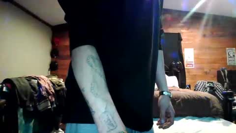 Snapshot of superd512 chatting on 12-06-24, 10:16 Guero Cash online show from 12-06-24, 10:16