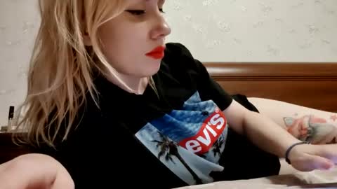 Snapshot of supereasyx chatting on 12-07-24, 03:08 Annie online show from 12-07-24, 03:08