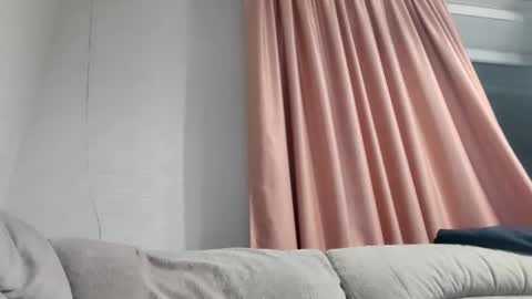 Snapshot of supereasyx chatting on 12-25-24, 04:22 Annie online show from 12-25-24, 04:22