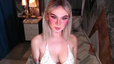 CARMINA online show from 04-10-26, 11:42