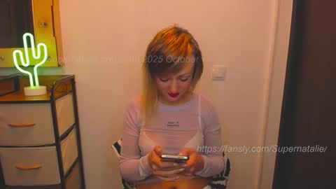 Snapshot of supernatalie chatting on 10-06-25, 01:36 Natalie online show from 10-06-25, 01:36
