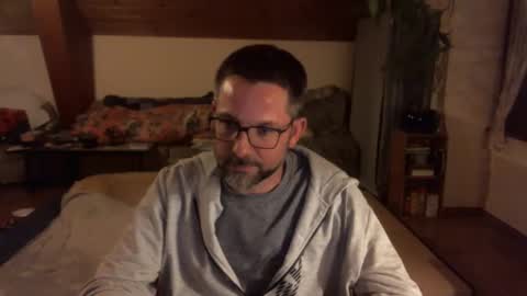 Snapshot of supersquirrel81 chatting on 12-03-25, 05:44 supersquirrel81 online show from 12-03-25, 05:44