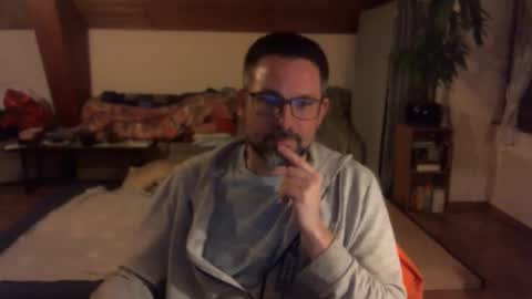 supersquirrel81 online show from 01-11-26, 07:41