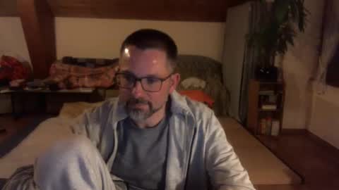 supersquirrel81 online show from 01-17-26, 05:05