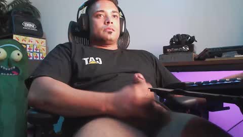 Snapshot of supertoaster69 chatting on 03-16-26, 01:15 supertoaster69 online show from 03-16-26, 01:15