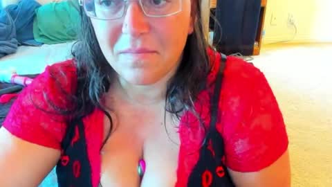 Snapshot of supervagtastic chatting on 04-26-26, 04:15 Supervagtastic online show from 04-26-26, 04:15