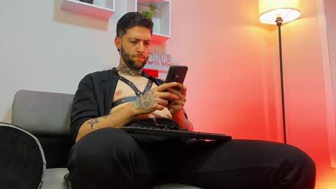 supreme_alpha_ online show from 11-13-25, 03:05