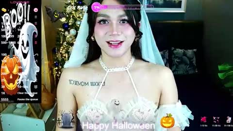 Snapshot of supreme_deity chatting on 11-01-25, 09:44 DIANNA online show from 11-01-25, 09:44