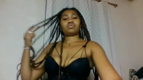 Snapshot of surbelle chatting on 06-11-26, 07:34 surbelle online show from 06-11-26, 07:34