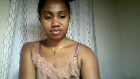 Snapshot of surbelle chatting on 06-21-26, 09:28 surbelle online show from 06-21-26, 09:28