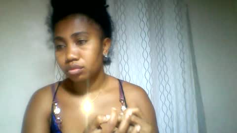 Snapshot of surbelle chatting on 06-23-26, 01:36 surbelle online show from 06-23-26, 01:36