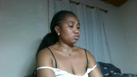 Snapshot of surbelle chatting on 07-04-26, 10:49 surbelle online show from 07-04-26, 10:49
