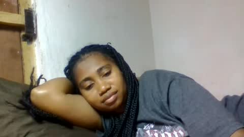 Snapshot of surbelle chatting on 07-10-26, 11:57 surbelle online show from 07-10-26, 11:57