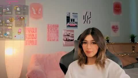 Sara online show from 03-31-26, 01:22