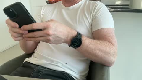 Snapshot of surfstar81 chatting on 01-07-26, 09:56 surfstar81 online show from 01-07-26, 09:56