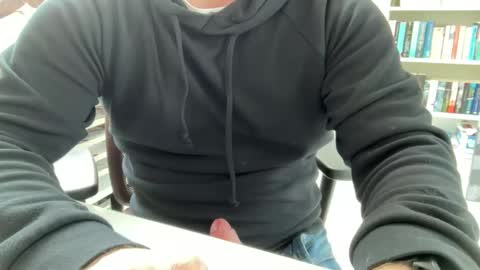 Snapshot of surfstar81 chatting on 03-23-26, 09:46 surfstar81 online show from 03-23-26, 09:46