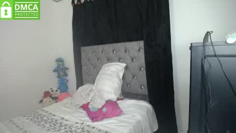 Snapshot of susana254 chatting on 07-06-26, 01:35 susana lopez online show from 07-06-26, 01:35