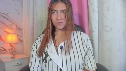 Snapshot of susana_garciia1 chatting on 02-01-26, 11:25 Susana online show from 02-01-26, 11:25