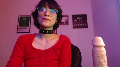 susana_w online show from 12-19-24, 02:12