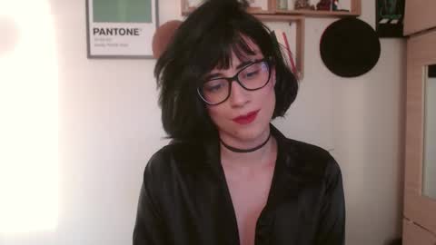 susana_w online show from 09-20-25, 10:33