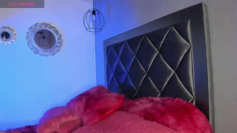 Susana W online show from 09-09-25, 09:25