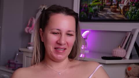 SusanJewel online show from 02-26-26, 07:40