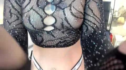 Snapshot of susanvilla chatting on 04-20-26, 07:48 susanvilla online show from 04-20-26, 07:48