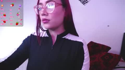 Snapshot of susanzoro99 chatting on 11-14-25, 09:08 Susan online show from 11-14-25, 09:08